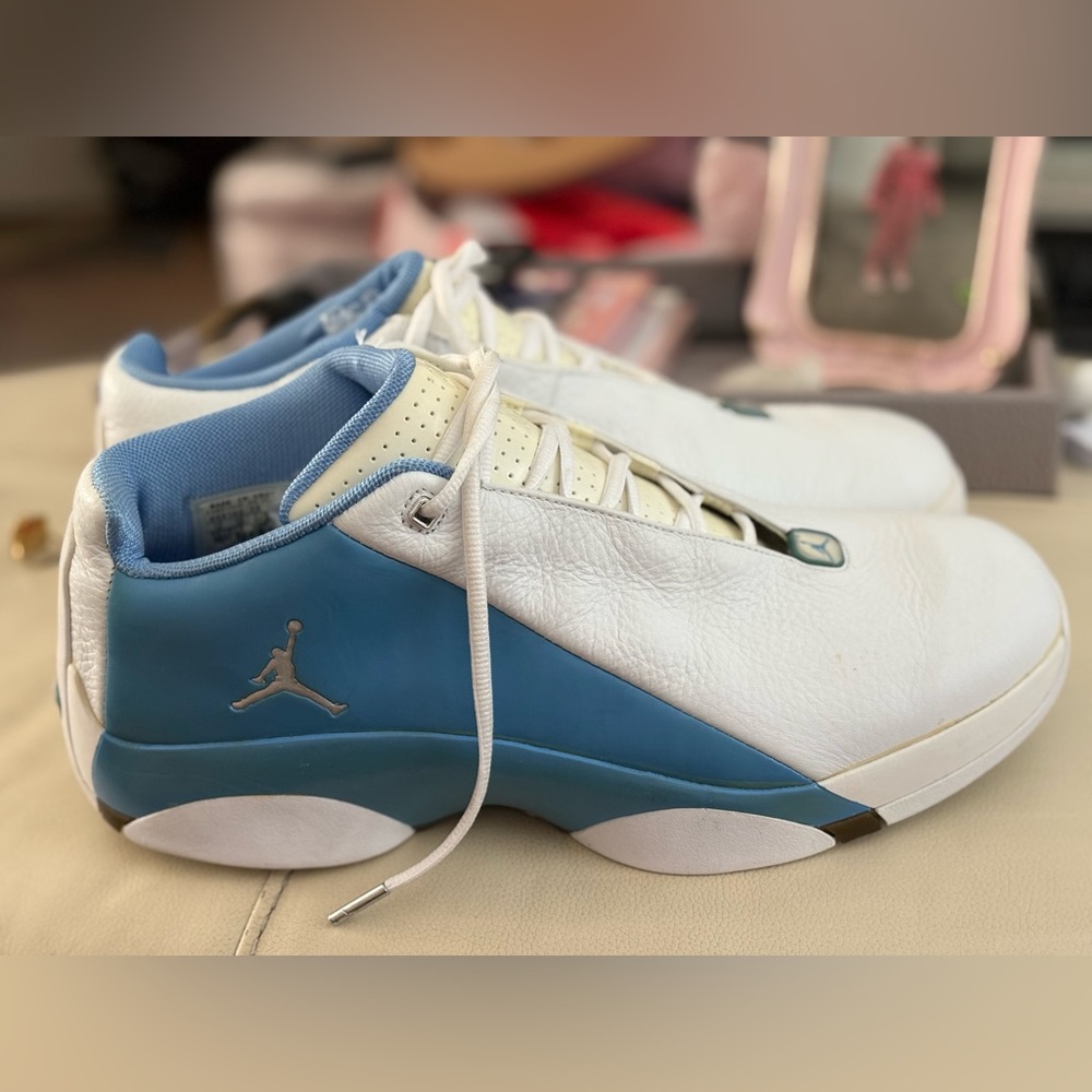 2004 NIKE AIR JORDAN JUMPMAN TEAM FLOW LOW OG WHITE/CHROME -UNIVERSITY BLUE